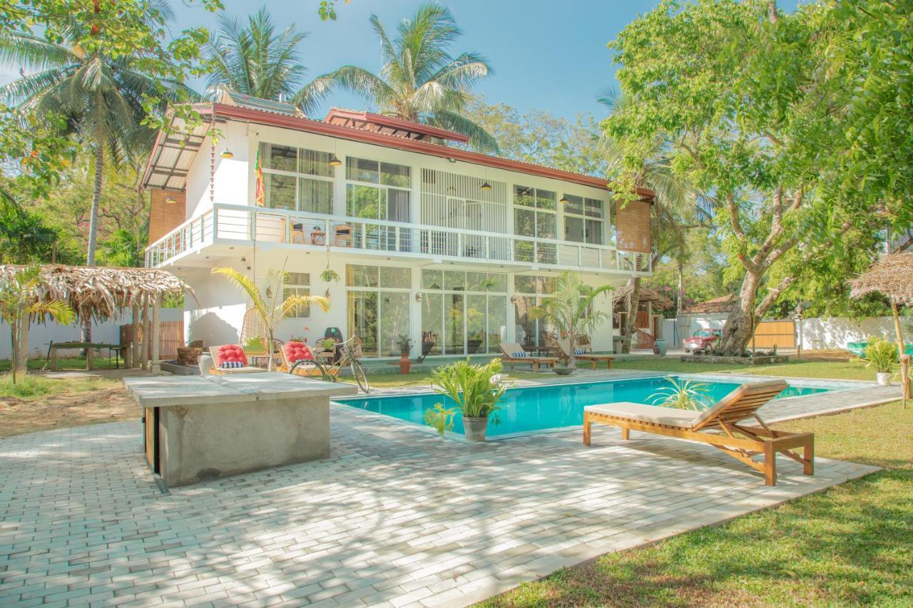 Hotel Cj'S House At Mawella à Morakatiyara Extérieur photo